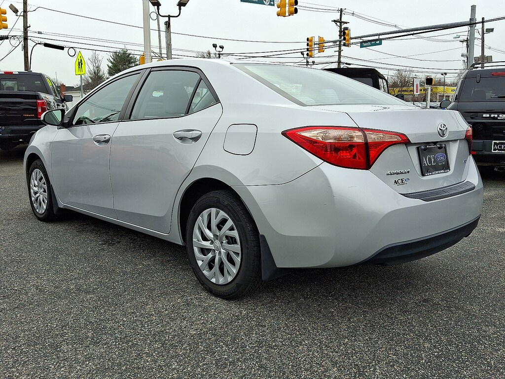 Used 2019 Toyota Corolla LE