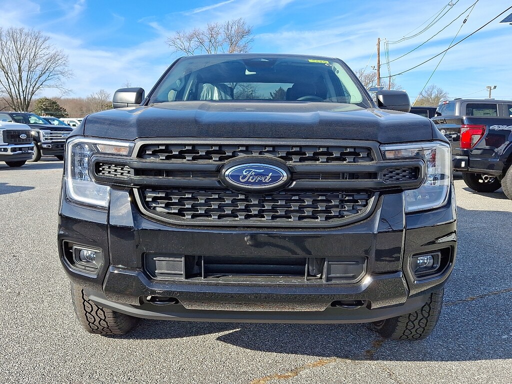 New 2025 Ford Ranger XL Truck SuperCrew