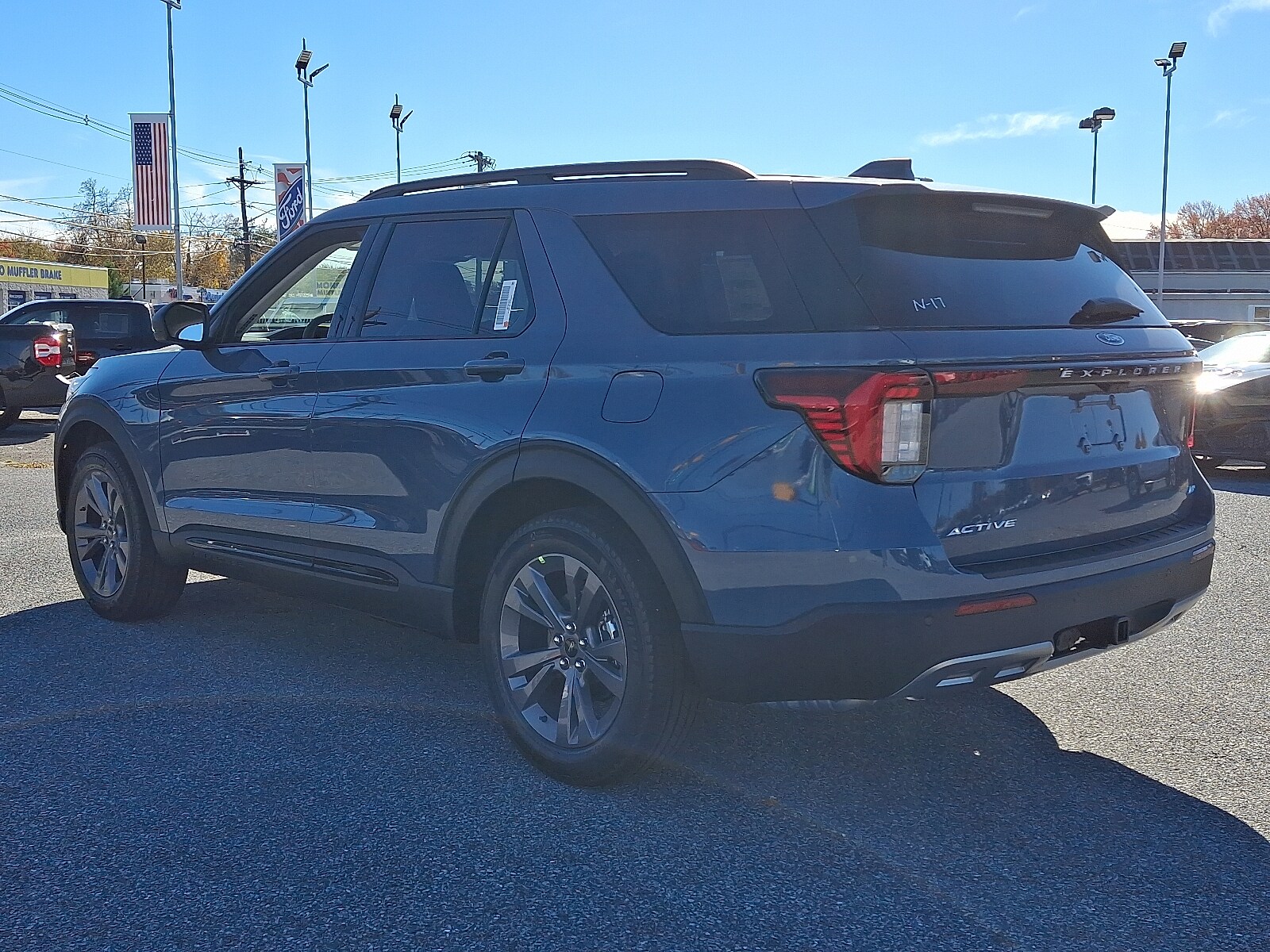 2026 Ford Explorer photo 4