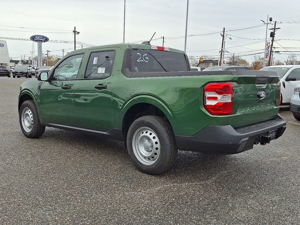 New 2025 Ford Maverick XL Truck SuperCrew