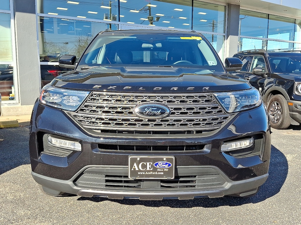 Used 2022 Ford Explorer XLT