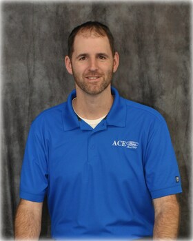 Staff member Bob Denny from ID_ed508c92a9c2