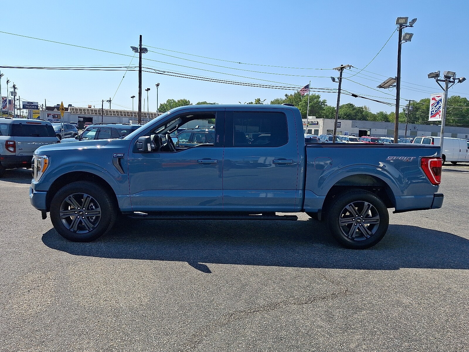 2023 Ford F-150 photo 3
