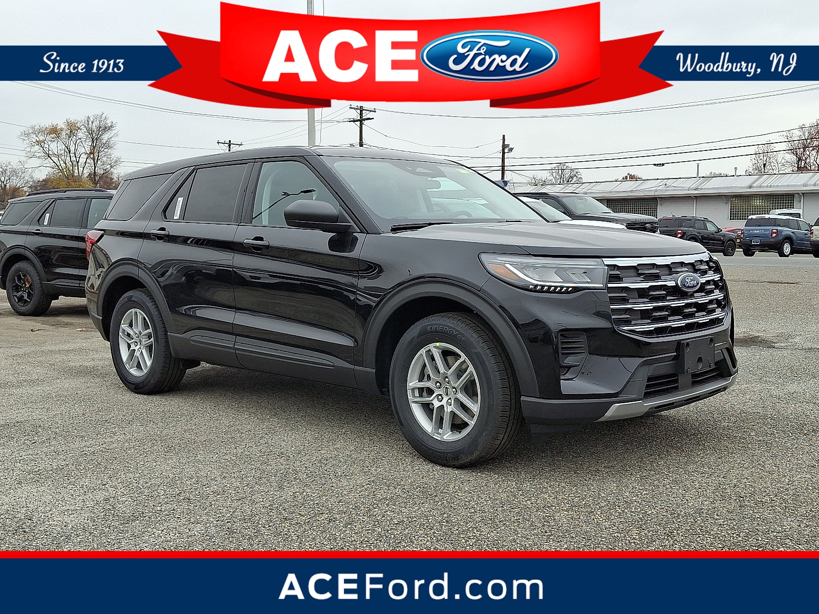 2026 Ford Explorer Active's photo