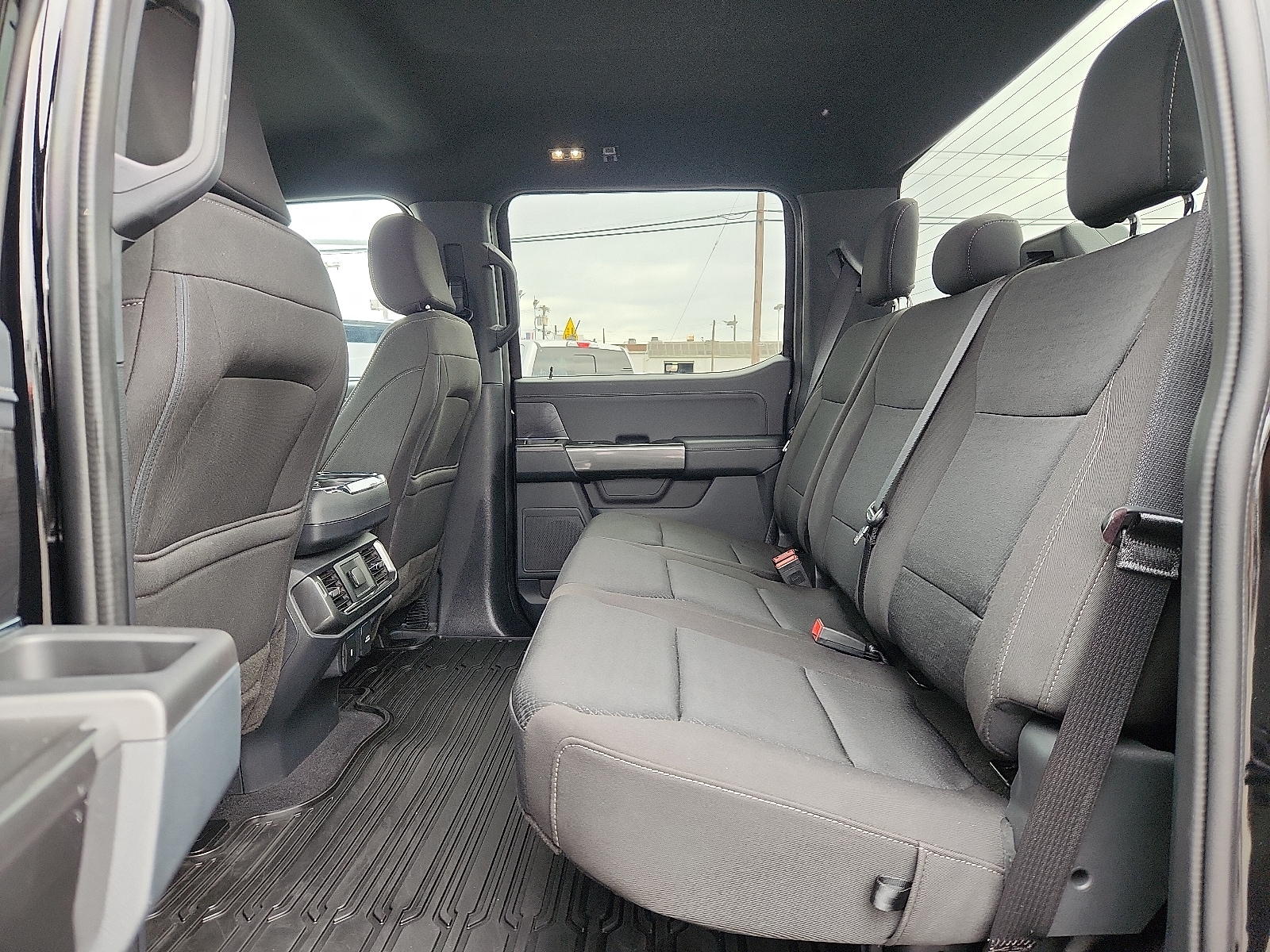 2023 Ford F-150 XLT - Photo 10