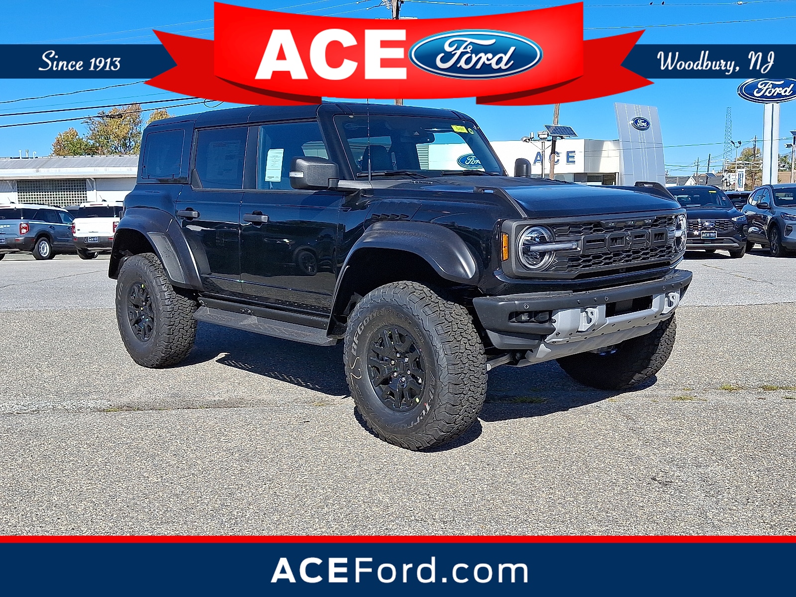 2025 Ford Bronco 4-Door Raptor's photo