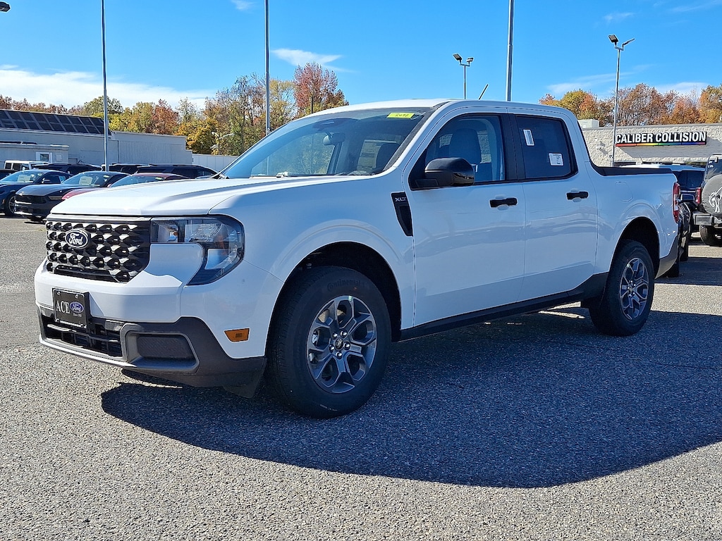 New 2025 Ford Maverick XLT Truck SuperCrew