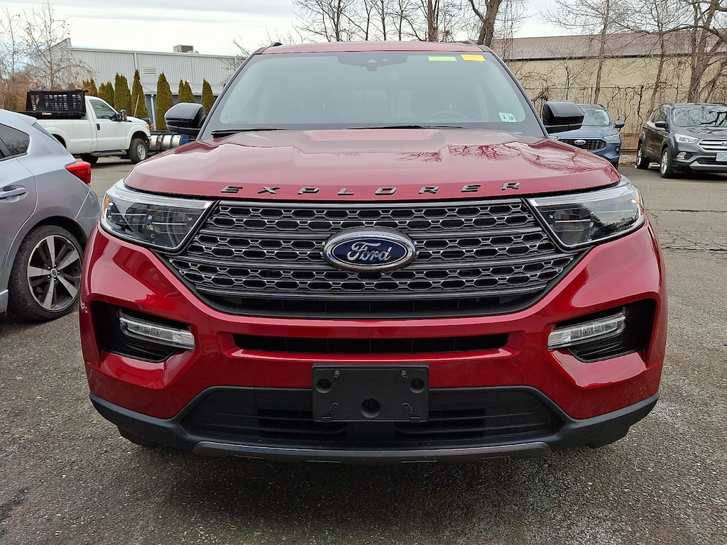 Used 2022 Ford Explorer XLT 4WD