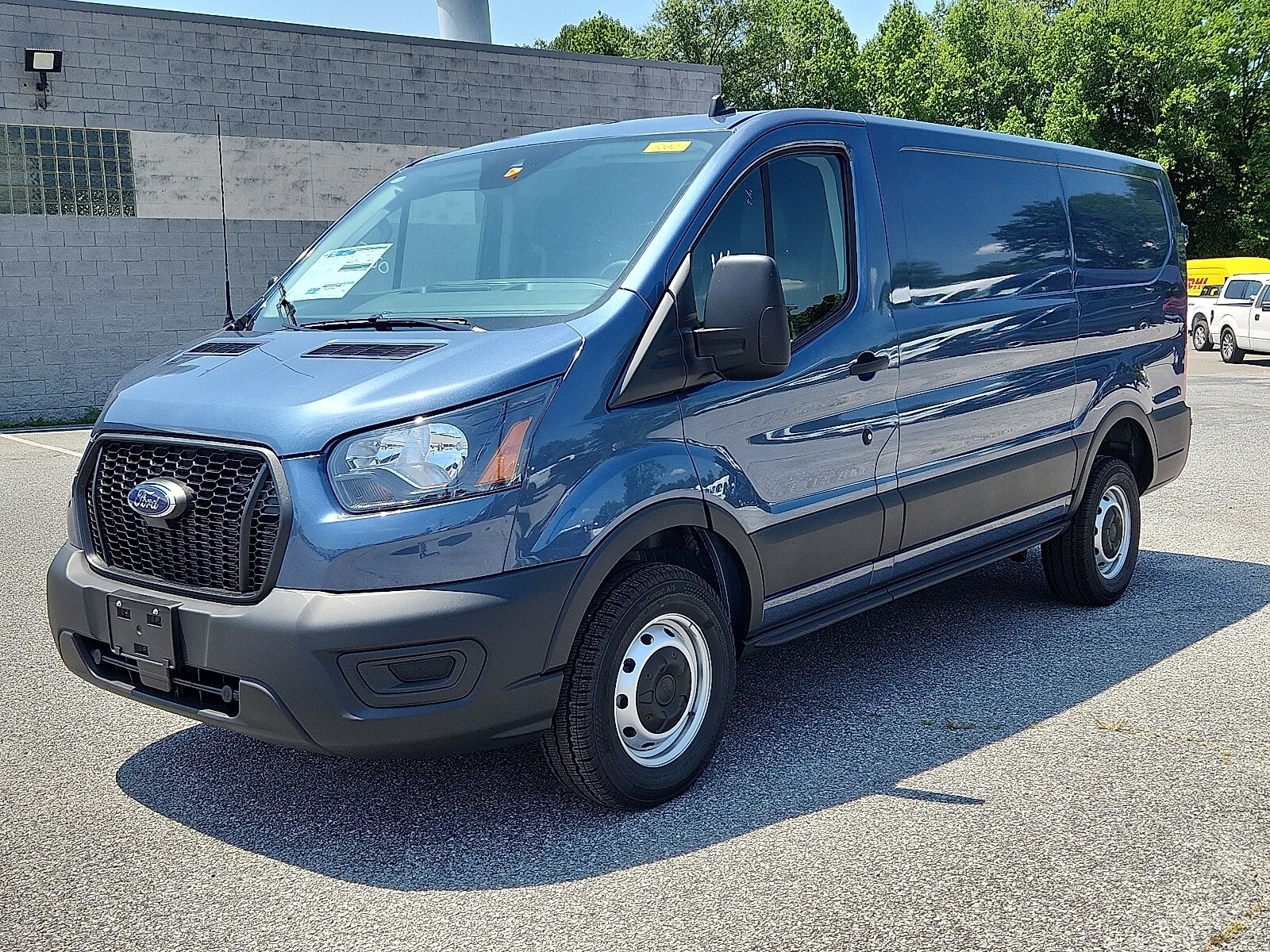 2025 Ford Transit Cargo Van photo 3