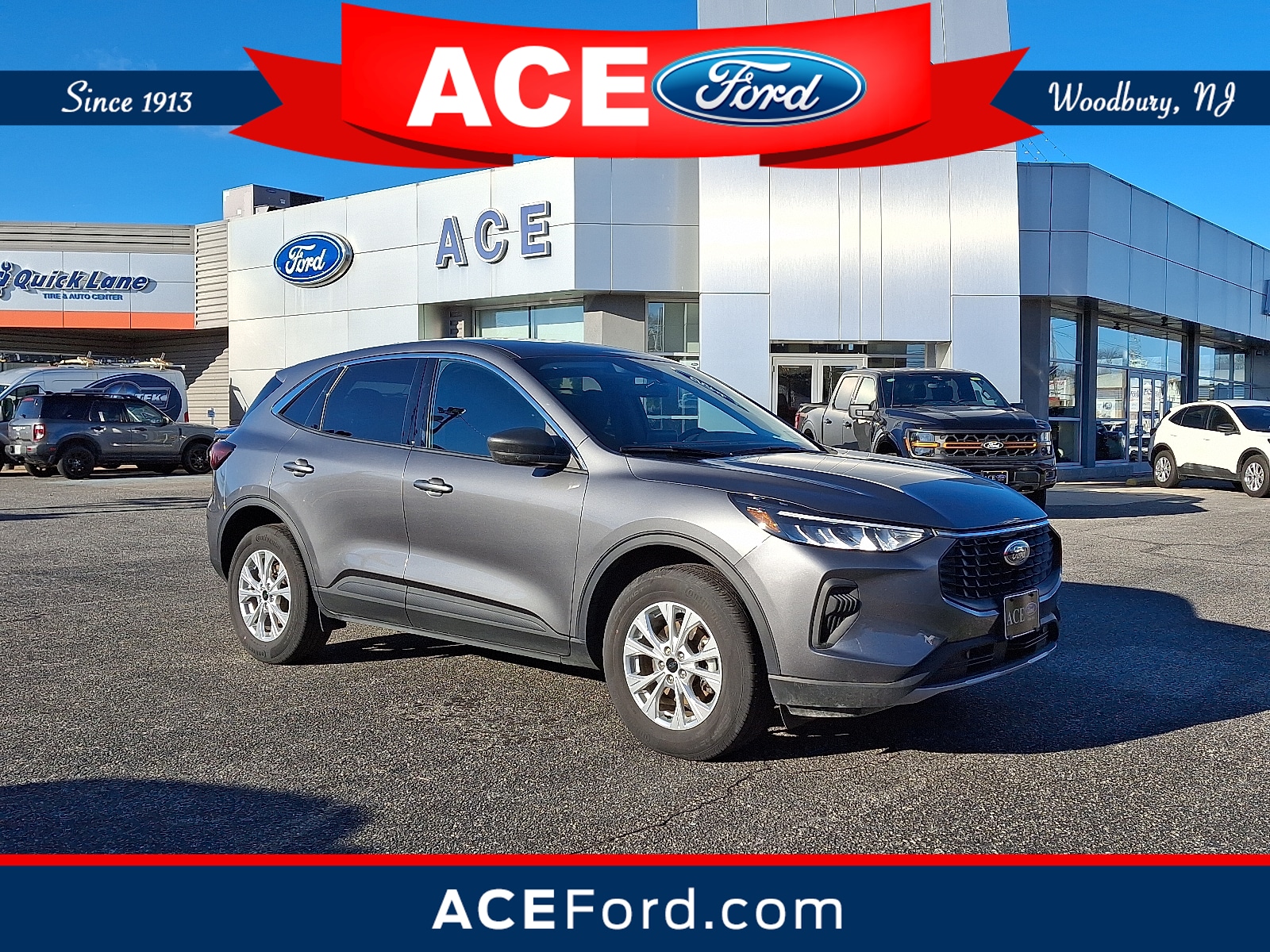 2023 Ford Escape Active's photo