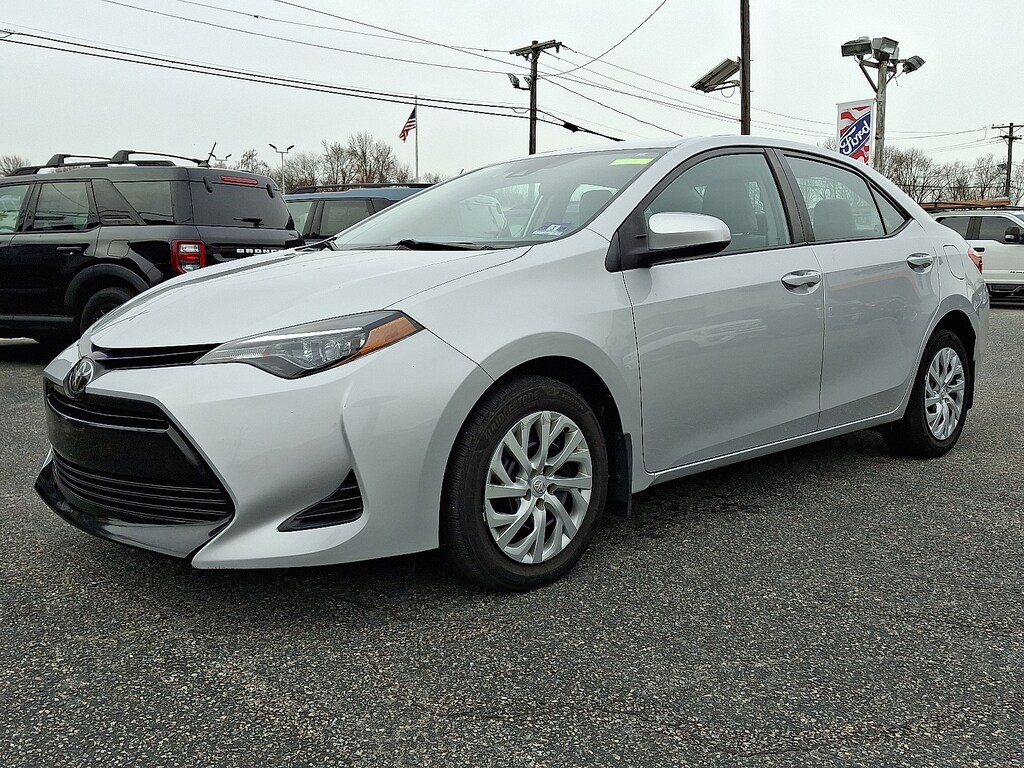 Used 2019 Toyota Corolla LE