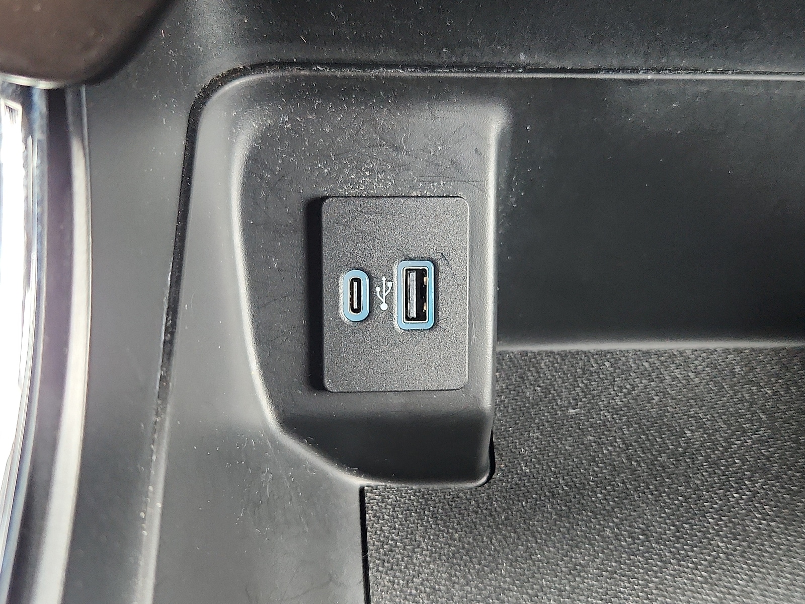 2023 Ford F-150 XLT - Photo 25