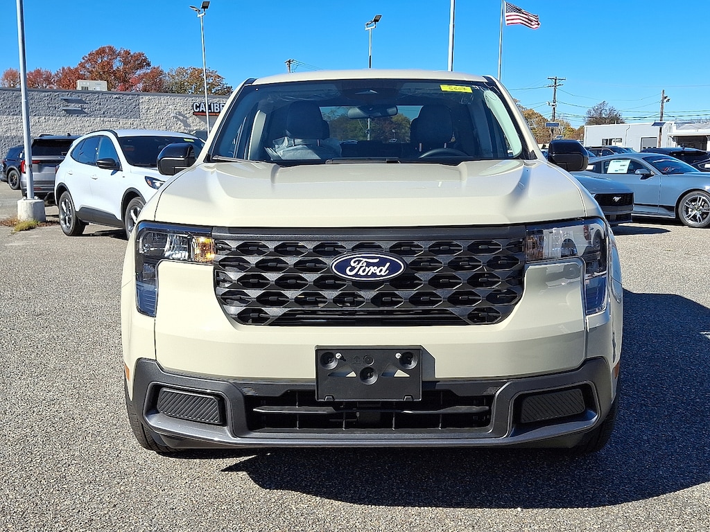 New 2025 Ford Maverick XLT Truck SuperCrew