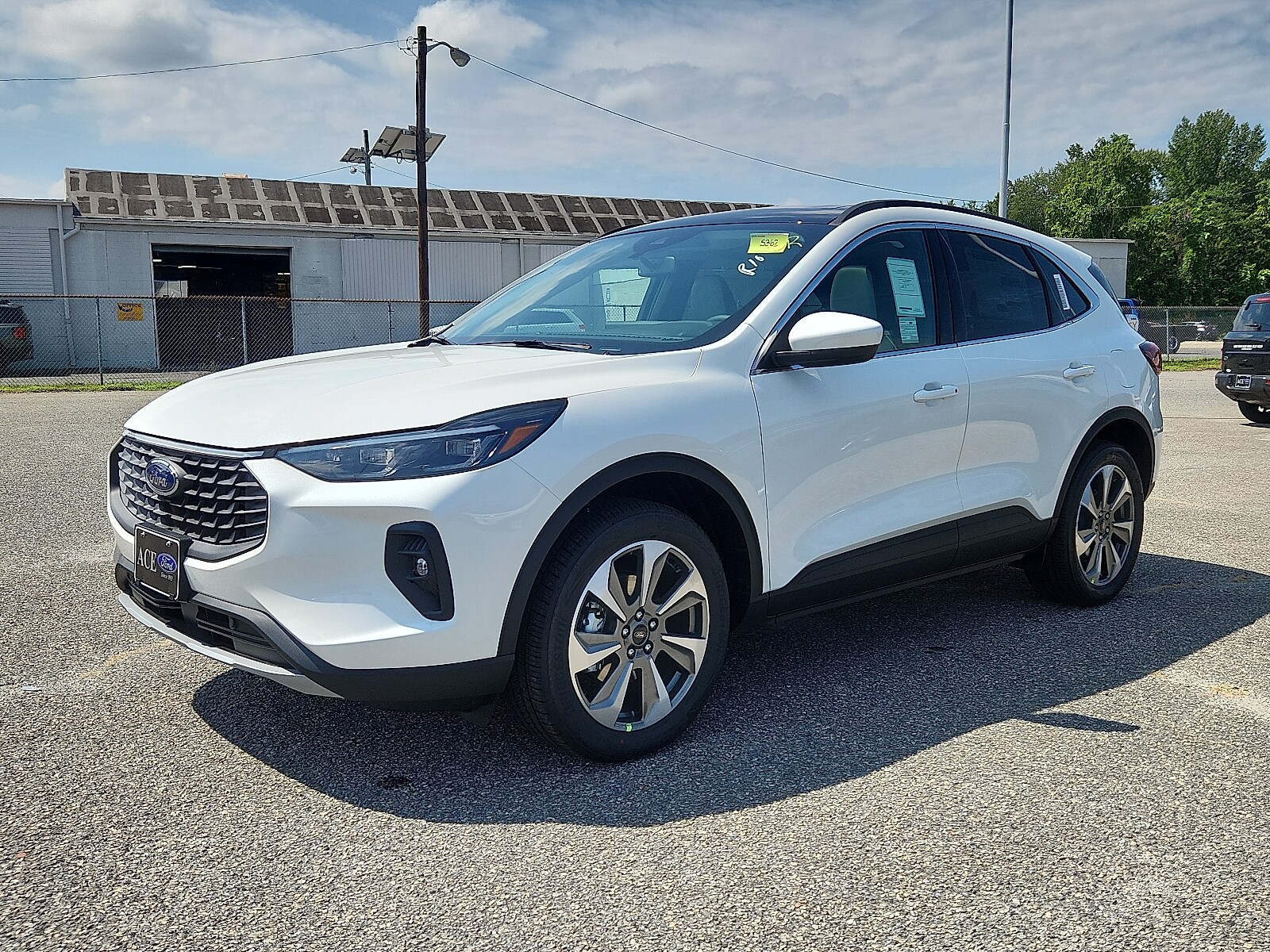 2025 Ford Escape Platinum photo 2