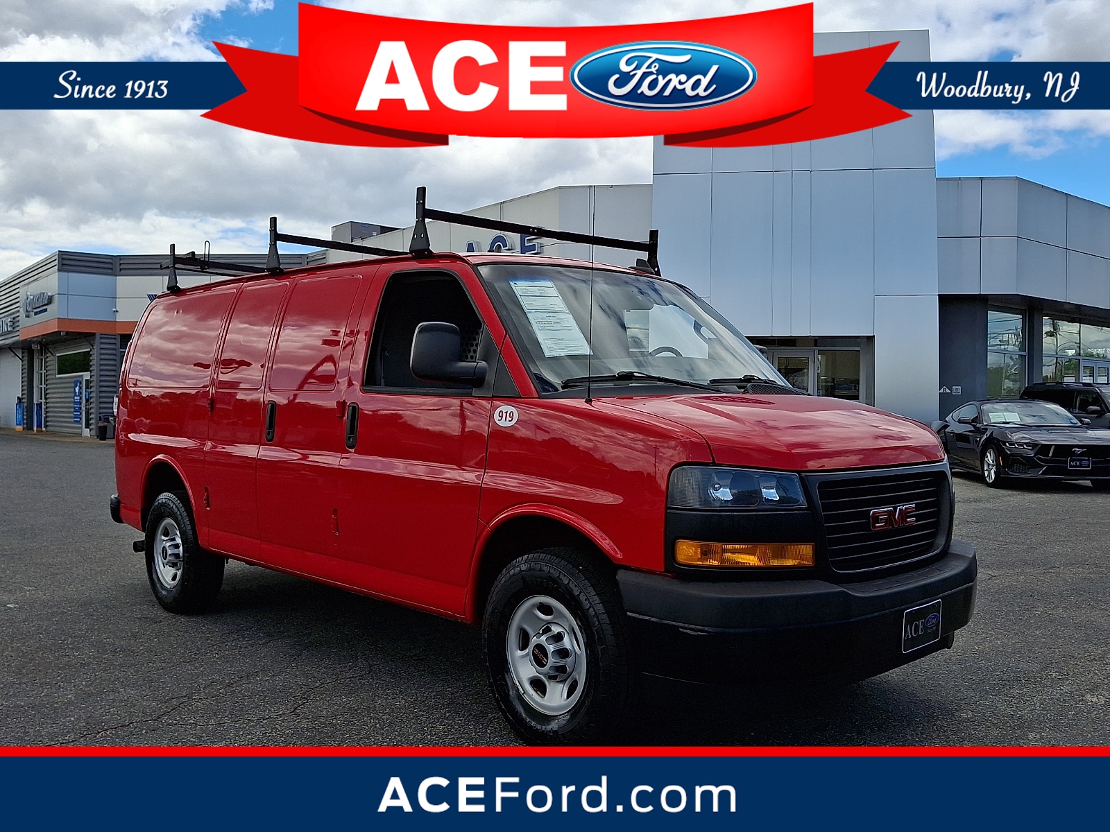 2020 GMC Savana 2500's photo