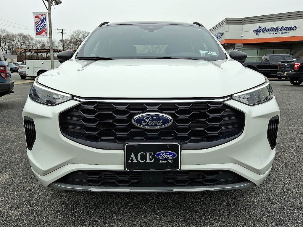 Certified 2023 Ford Escape Ebny Part Vynl/Clth