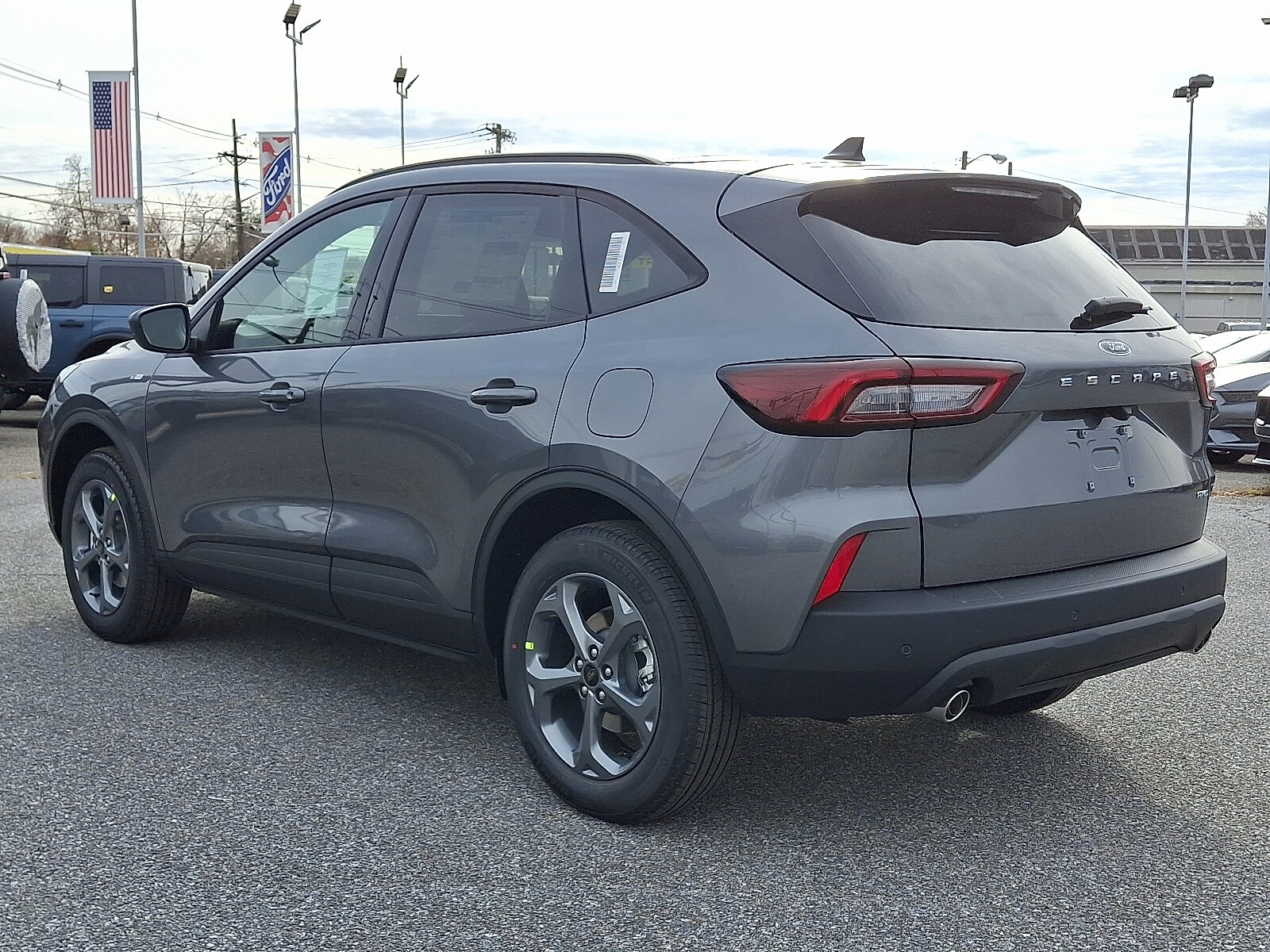 2026 Ford Escape ST-Line photo 3