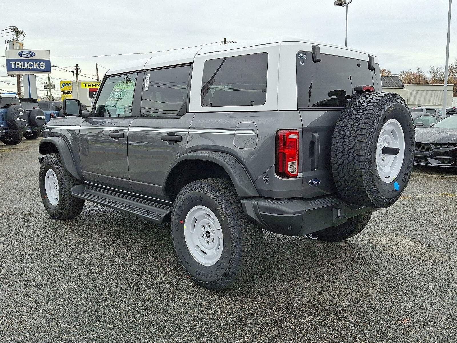 2025 Ford Bronco Heritage First Edition photo 4