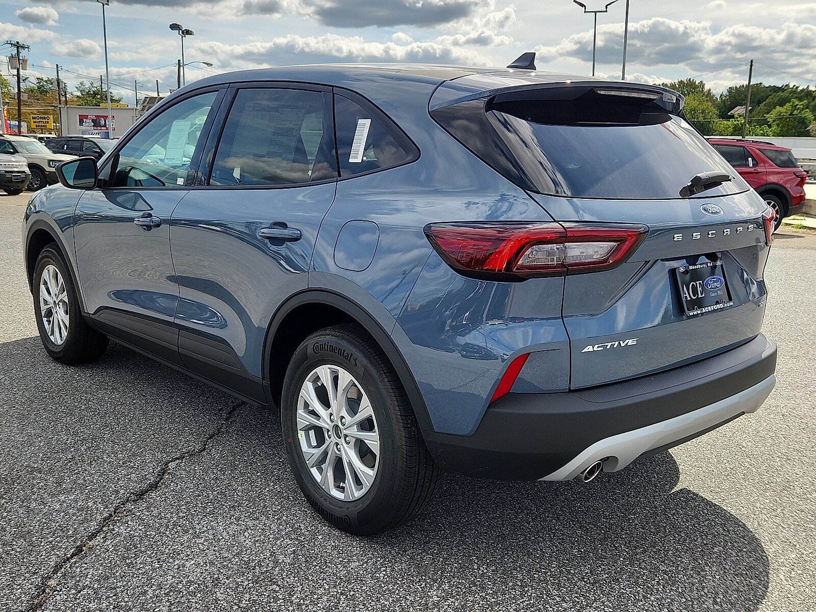 2025 Ford Escape Active photo 2