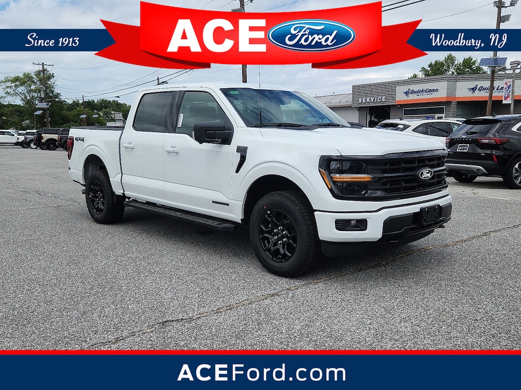 New 2025 Ford F-150 XLT Truck SuperCrew Cab