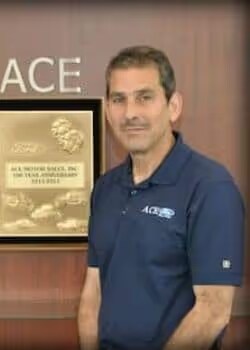 Staff member Gino Polimeni from ID_74b7432f308f