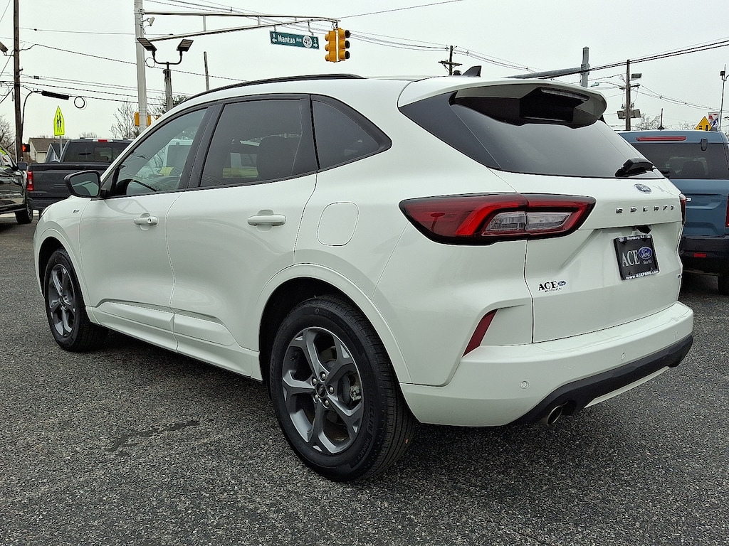 Certified 2023 Ford Escape Ebny Part Vynl/Clth