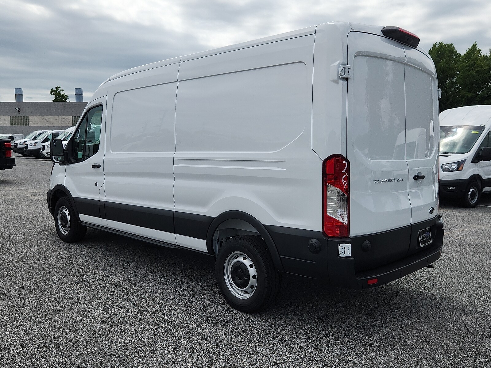 2025 Ford Transit Cargo Van photo 3