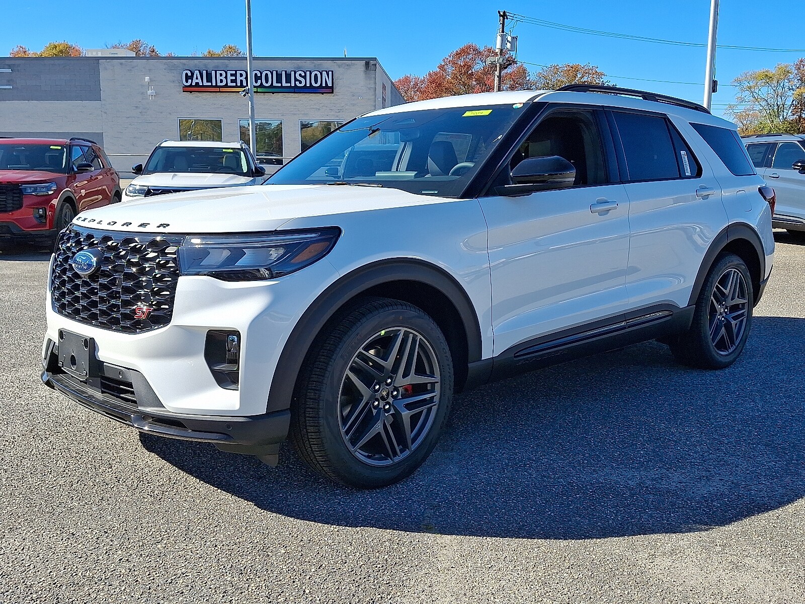 2026 Ford Explorer ST photo 3