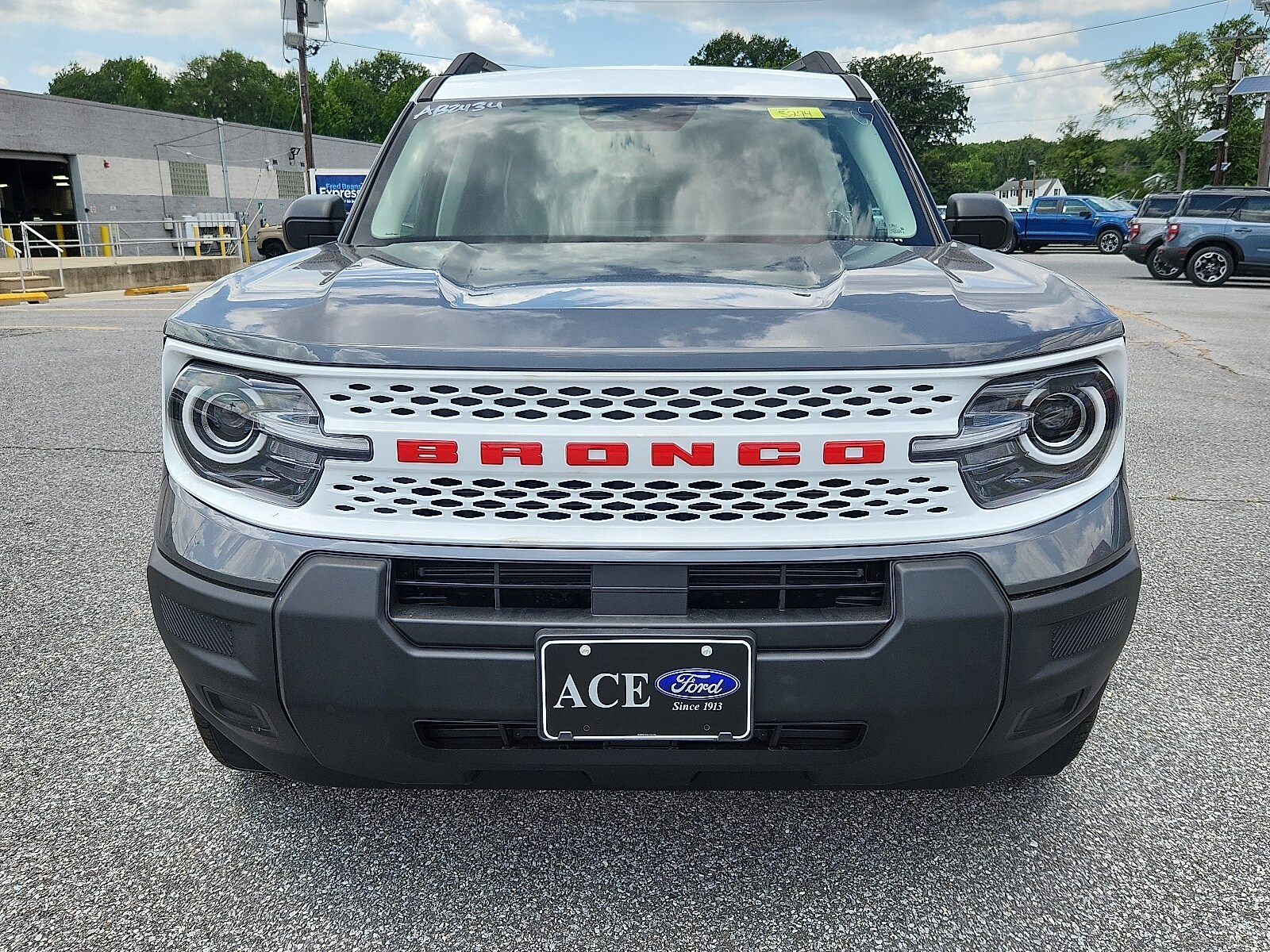 2025 Ford Bronco Sport Heritage photo 2