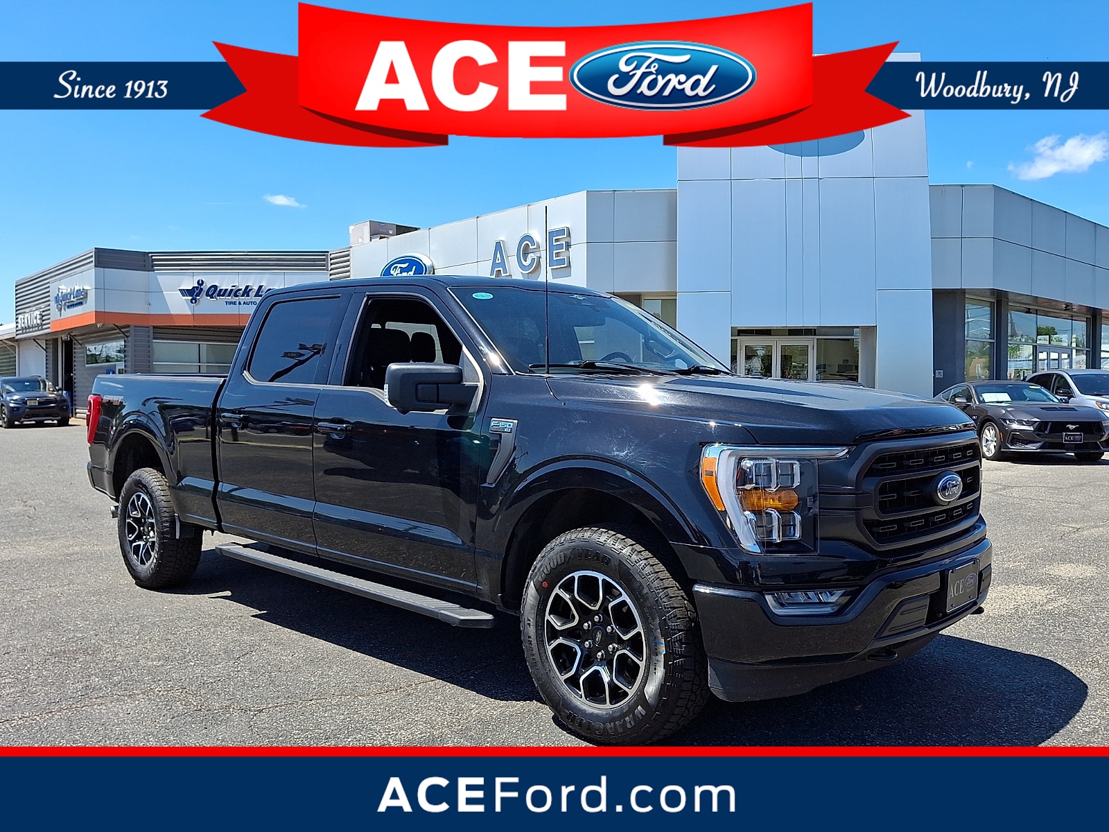 2023 Ford F-150 XLT 4x4 SuperCrew 5-1/2 Box's photo
