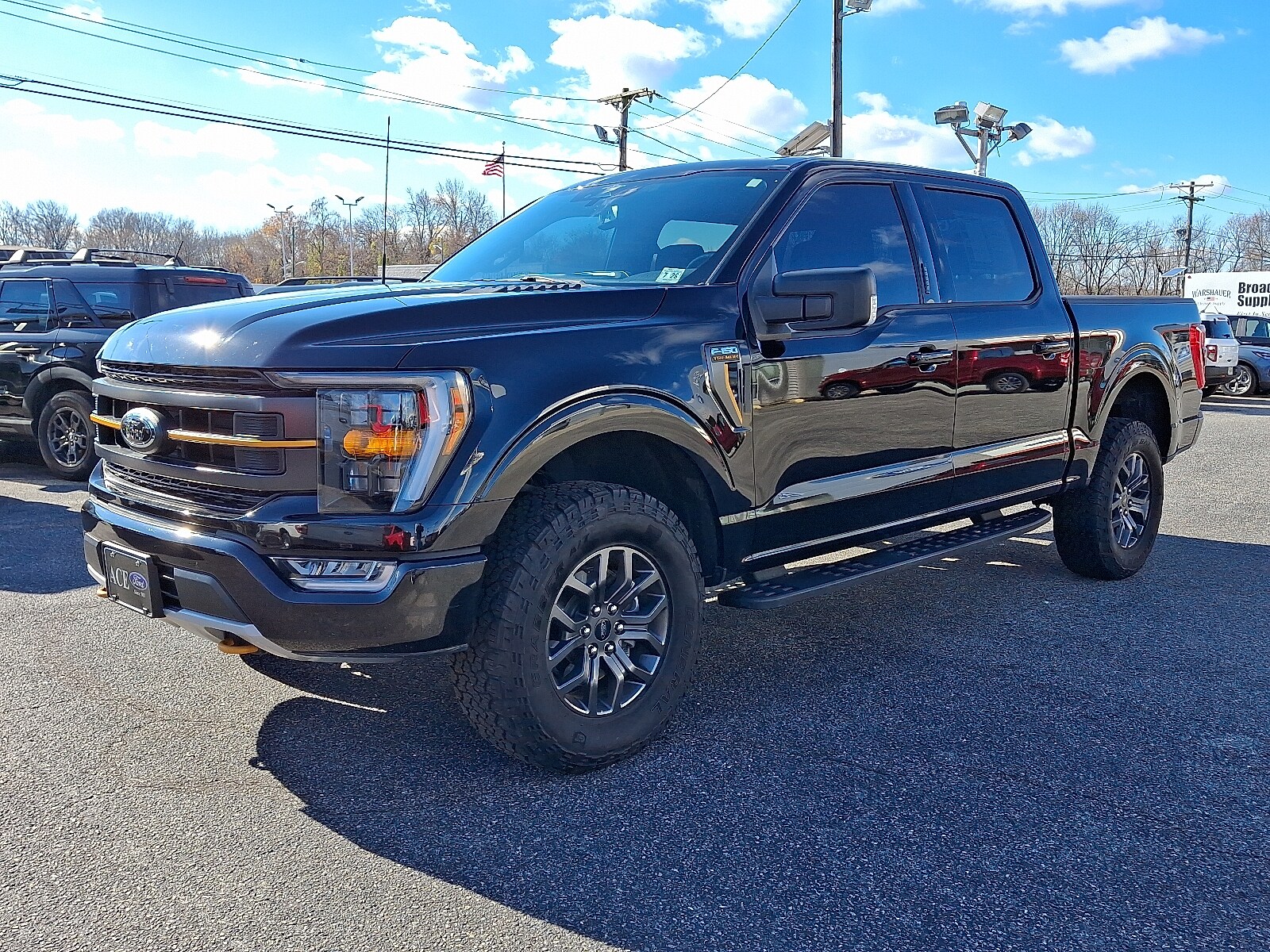 2023 Ford F-150 photo 2