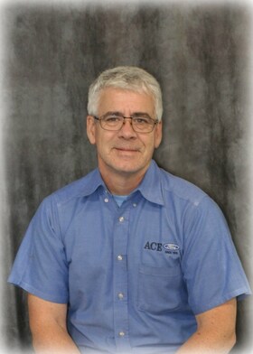 Staff member Joe Miller from ID_ed508c92a9c2