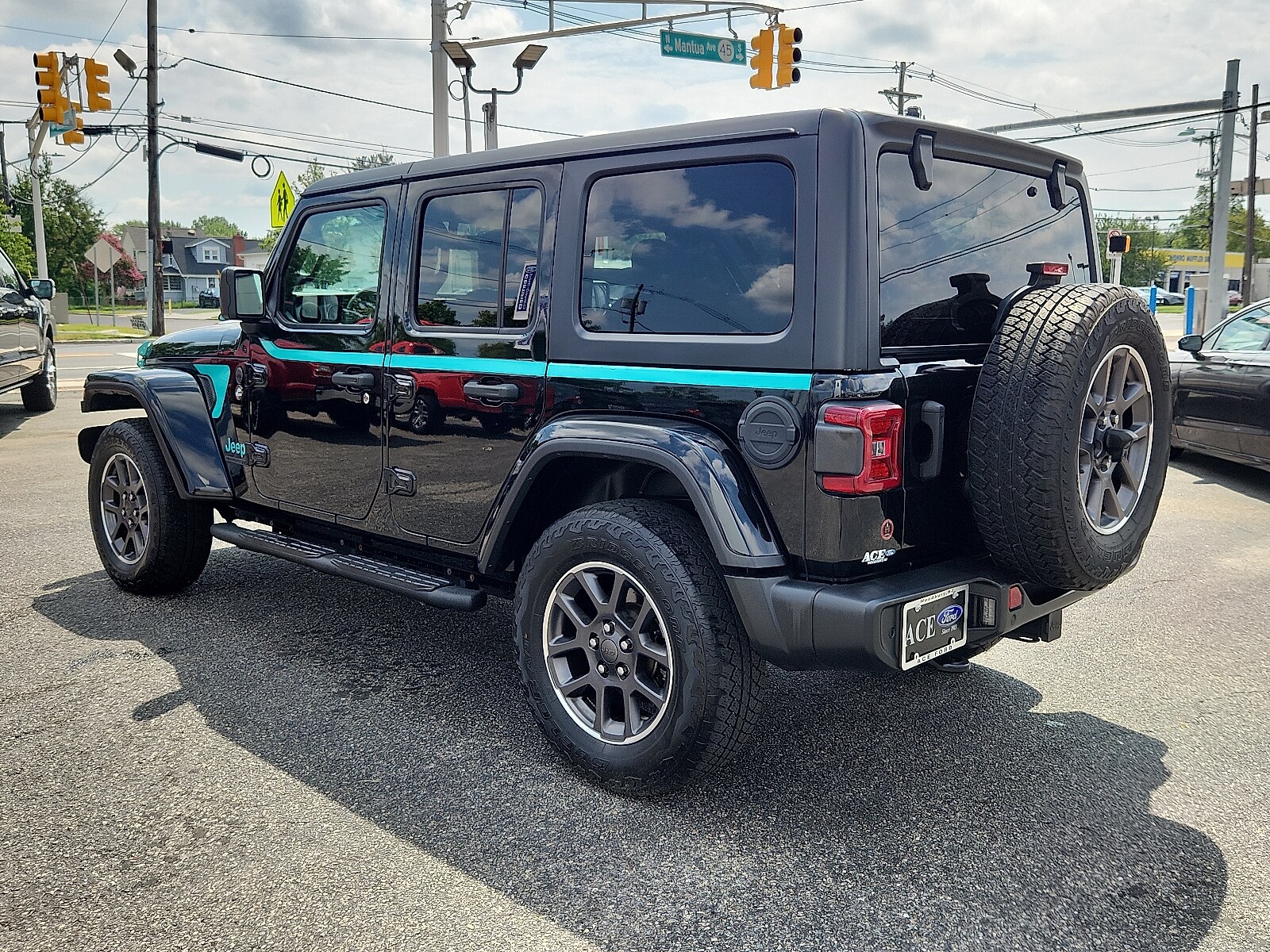 2021 Jeep Wrangler Unlimited Sport photo 4