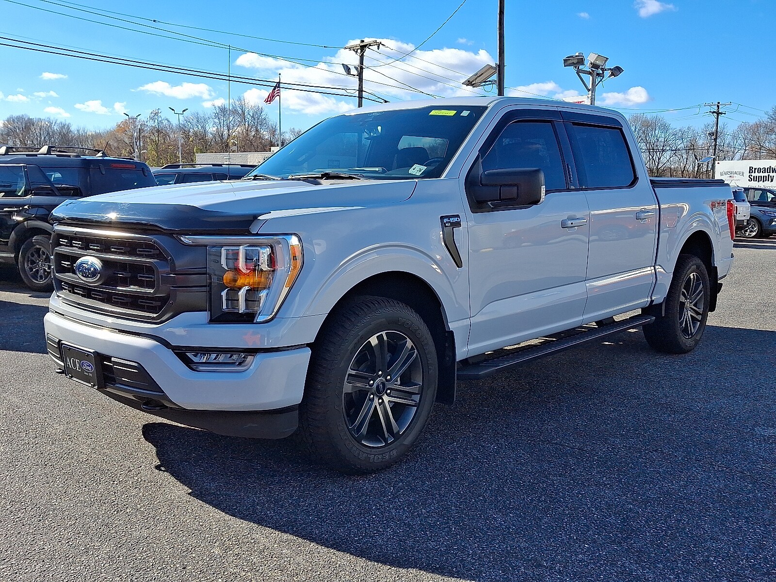 2021 Ford F-150 XLT photo 3