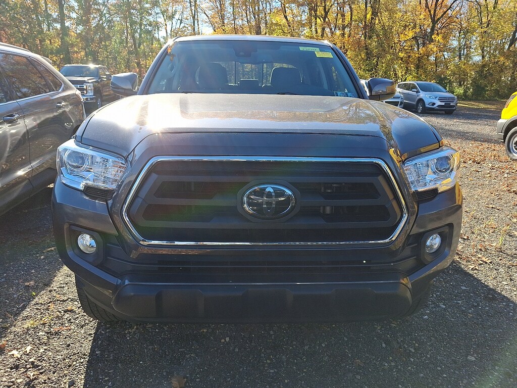 Used 2022 Toyota Tacoma 4WD SR5