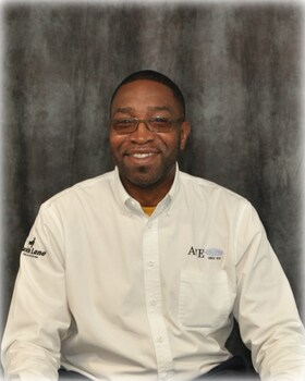 Staff member Mark Fields from ID_ed508c92a9c2