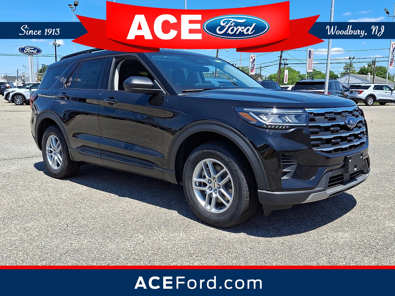 2026 Ford Explorer Active 4WD's photo