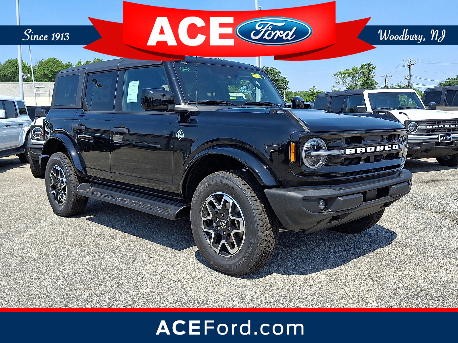 2026 Ford Bronco Outer Banks SUV