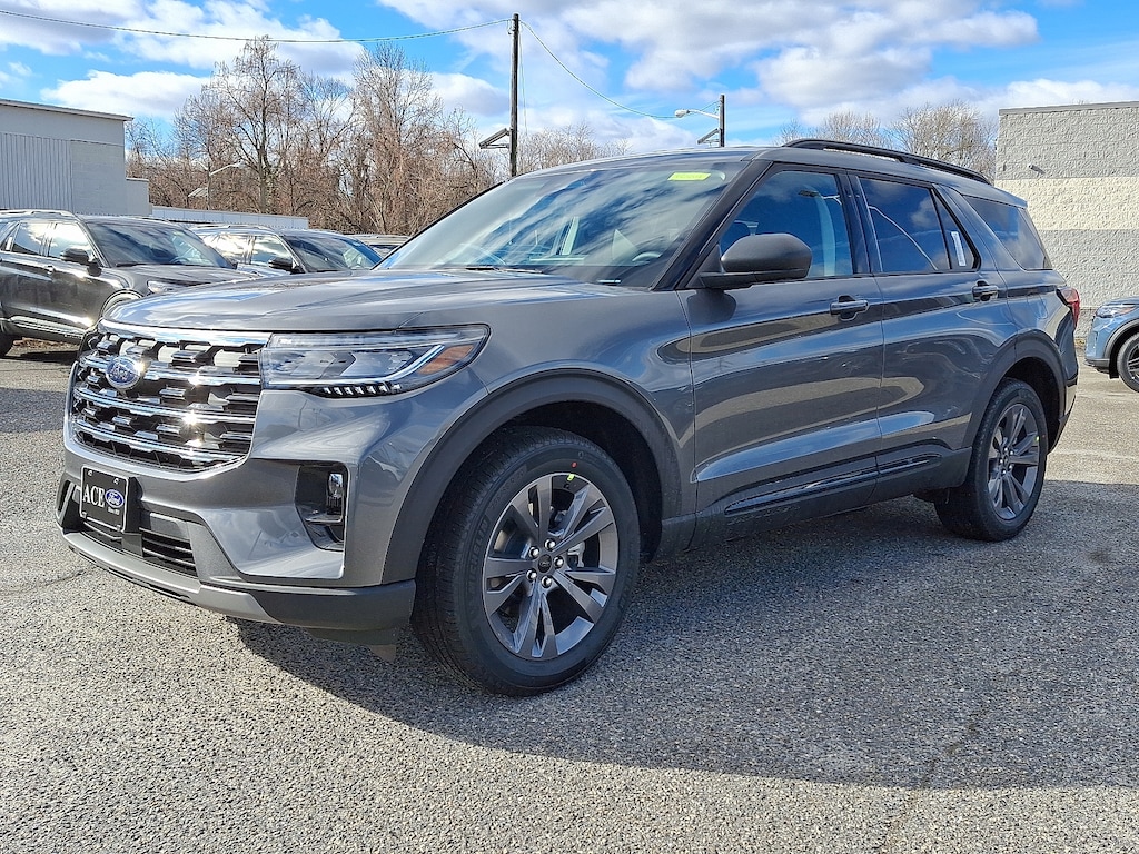 New 2026 Ford Explorer Active SUV