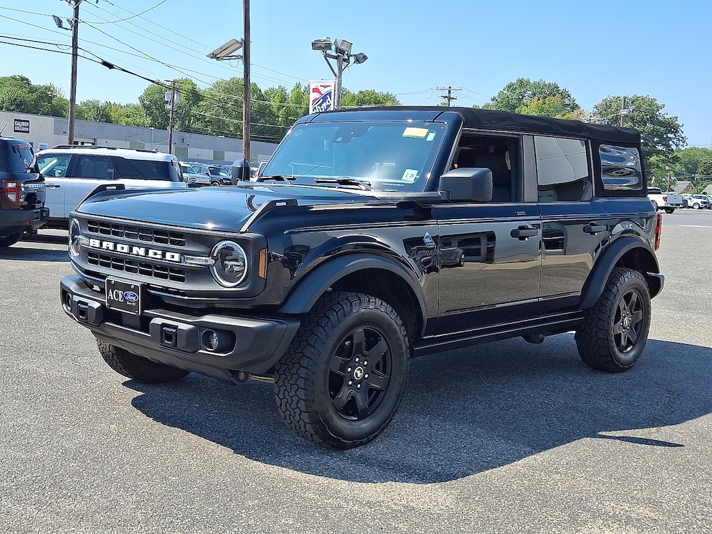 Certified 2022 Ford Bronco Gray Vinyl SUV