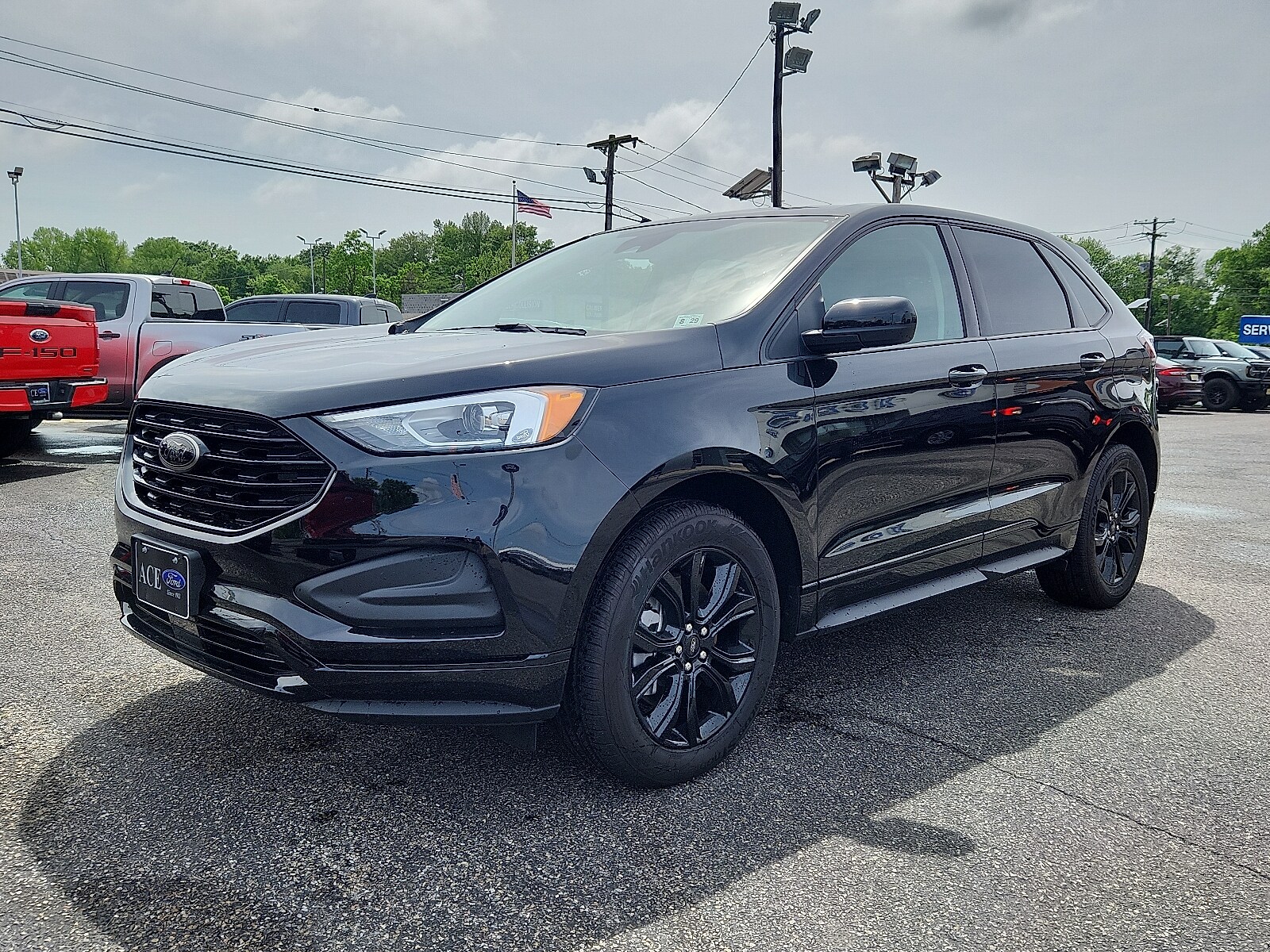 2024 Ford Edge SE photo 3