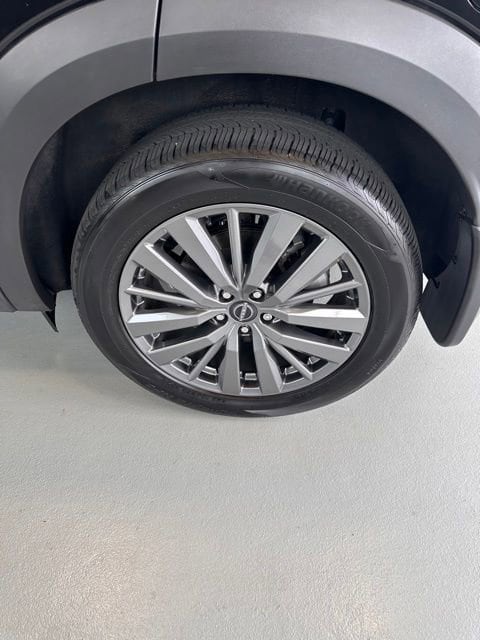 2025 Nissan Pathfinder SL - Photo 13