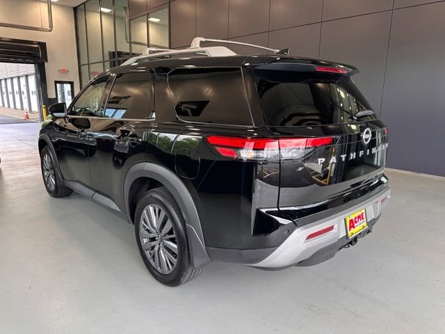 2025 Nissan Pathfinder SL - Photo 4