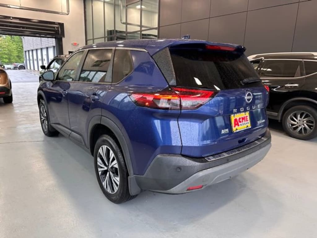 Certified 2022 Nissan Rogue SV SUV