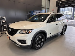 2020 Nissan Pathfinder SV SUV