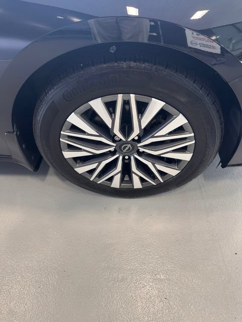 2023 Nissan Altima SV - Photo 7