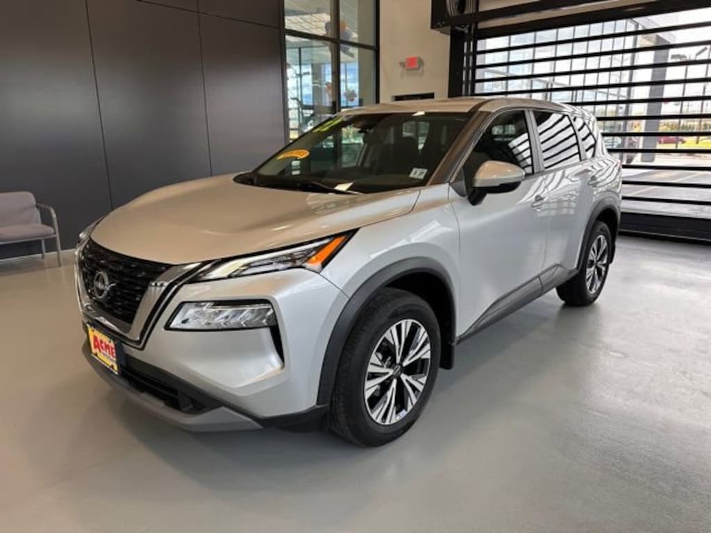 Certified 2022 Nissan Rogue SV SUV