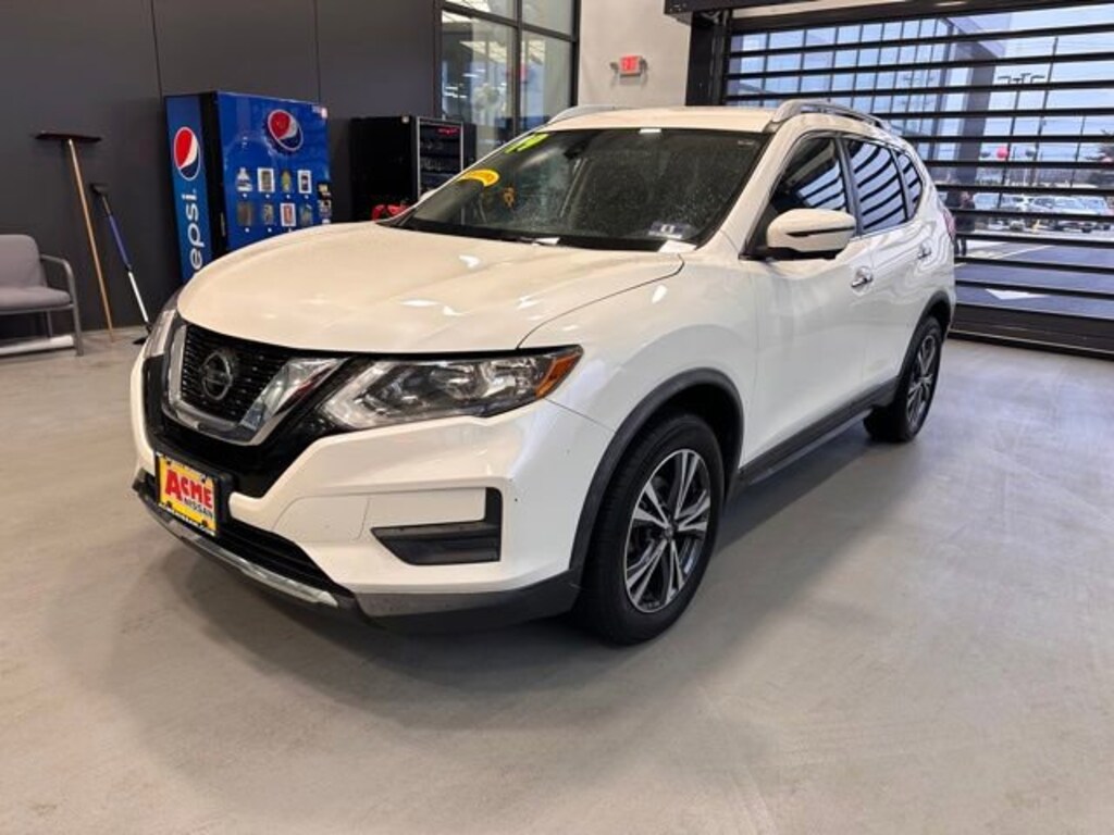 Used 2019 Nissan Rogue SV SUV