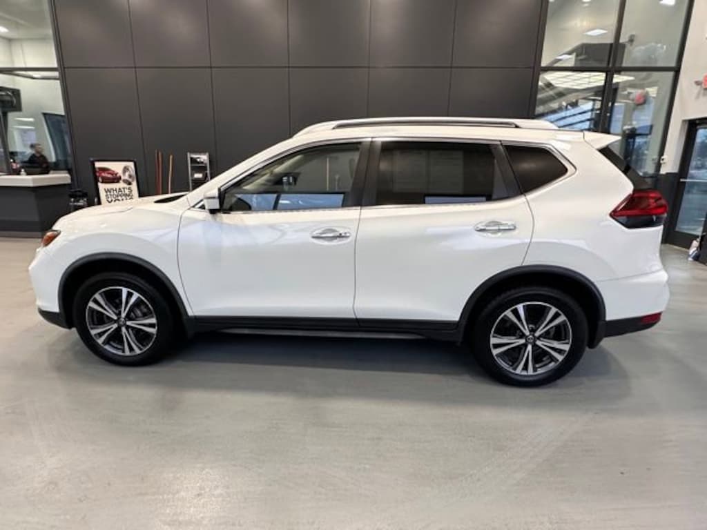 Used 2019 Nissan Rogue SV SUV