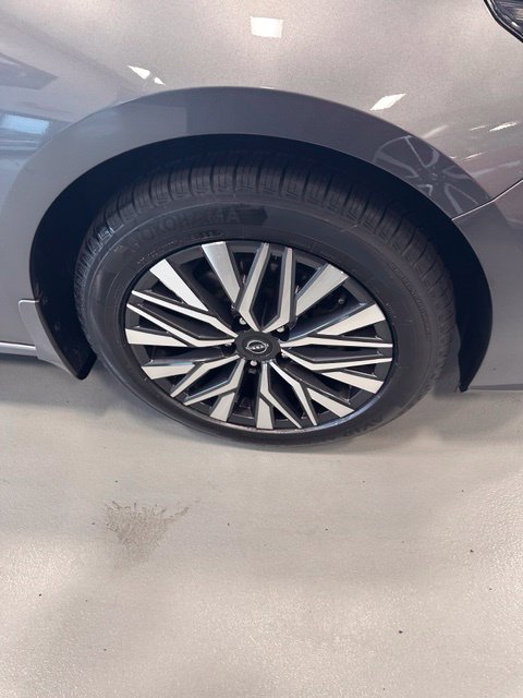2024 Nissan Altima SV - Photo 15